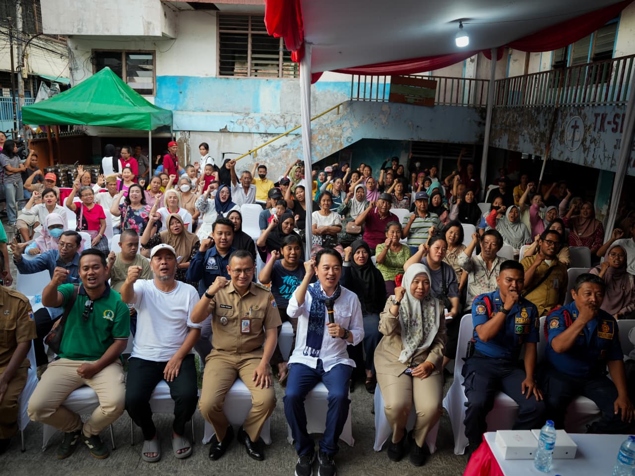 Reses Anggota DPRD DKI, Warga RW 03 Jelambar Baru Sampaikan Aspirasi