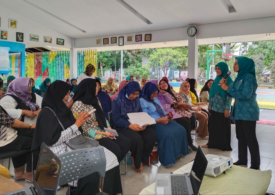 Kader PKK Dibekali Pelatihan Pola Asuh Anak dan Remaja di Era Digital